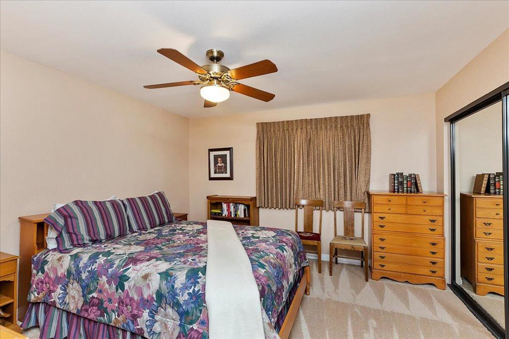 Chaparral C.C. - Residential