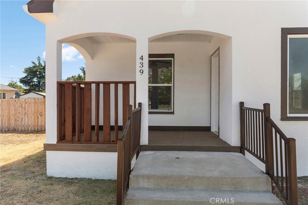 439 3rd Street