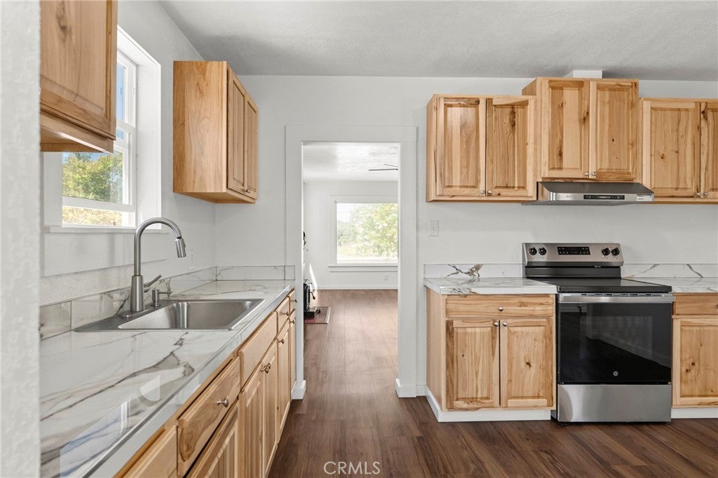 439 3rd Street