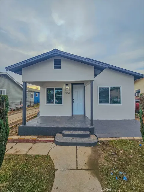 MLS: CV26074976