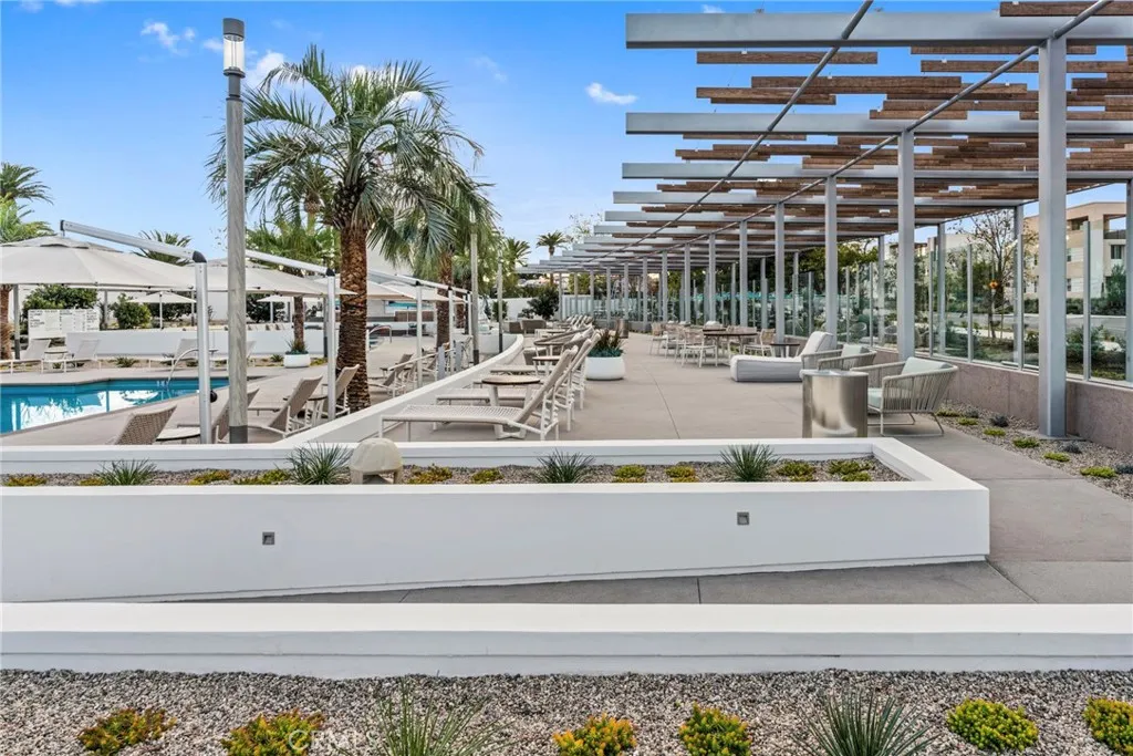 Irvine, California 92618, United States, 3 Bedrooms Bedrooms, ,3 BathroomsBathrooms,Residential,Active,196828