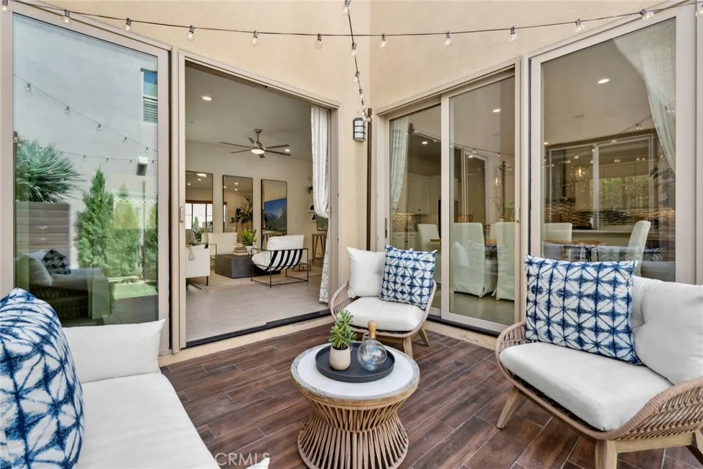 Irvine, California 92618, United States, 3 Bedrooms Bedrooms, ,3 BathroomsBathrooms,Residential,Active,196828