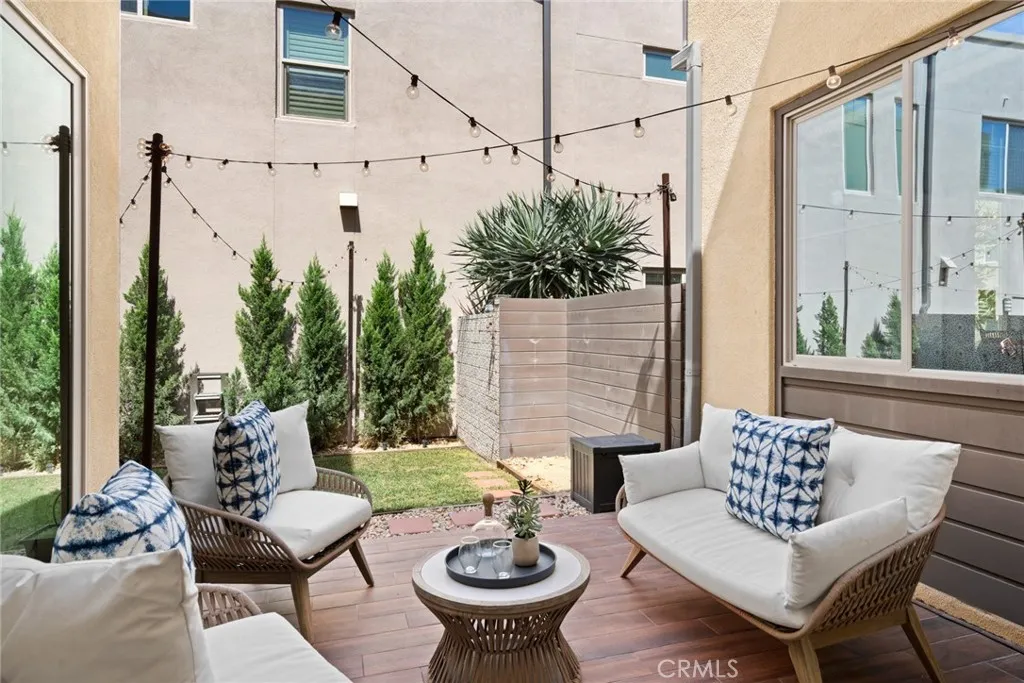 Irvine, California 92618, United States, 3 Bedrooms Bedrooms, ,3 BathroomsBathrooms,Residential,Active,196828