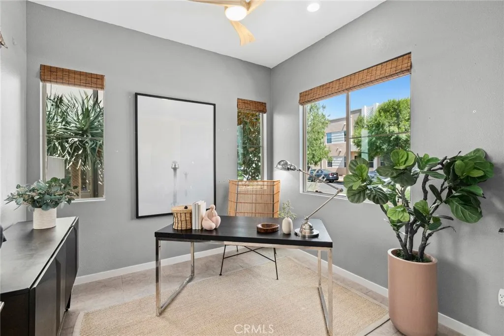 Irvine, California 92618, United States, 3 Bedrooms Bedrooms, ,3 BathroomsBathrooms,Residential,Active,196828