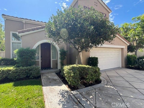 Photo of 27 Del Sonterra, Irvine, CA 92606 (MLS # OC26190054)