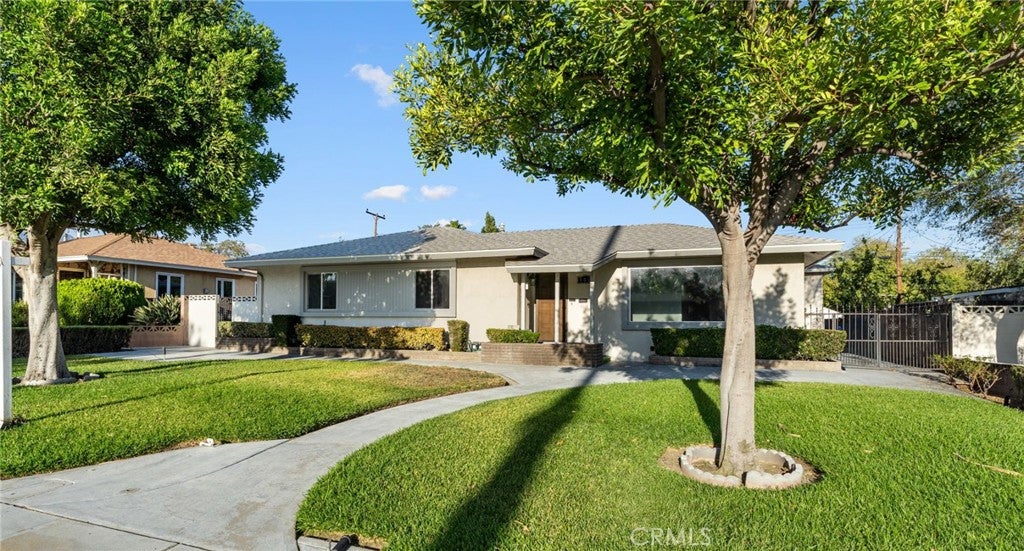 706 N Quince
