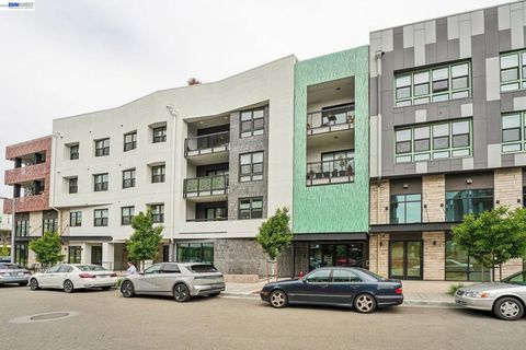 Photo of 3465 Inspiration Way WAY #402, Fremont, CA 94538 (MLS # 41133855)