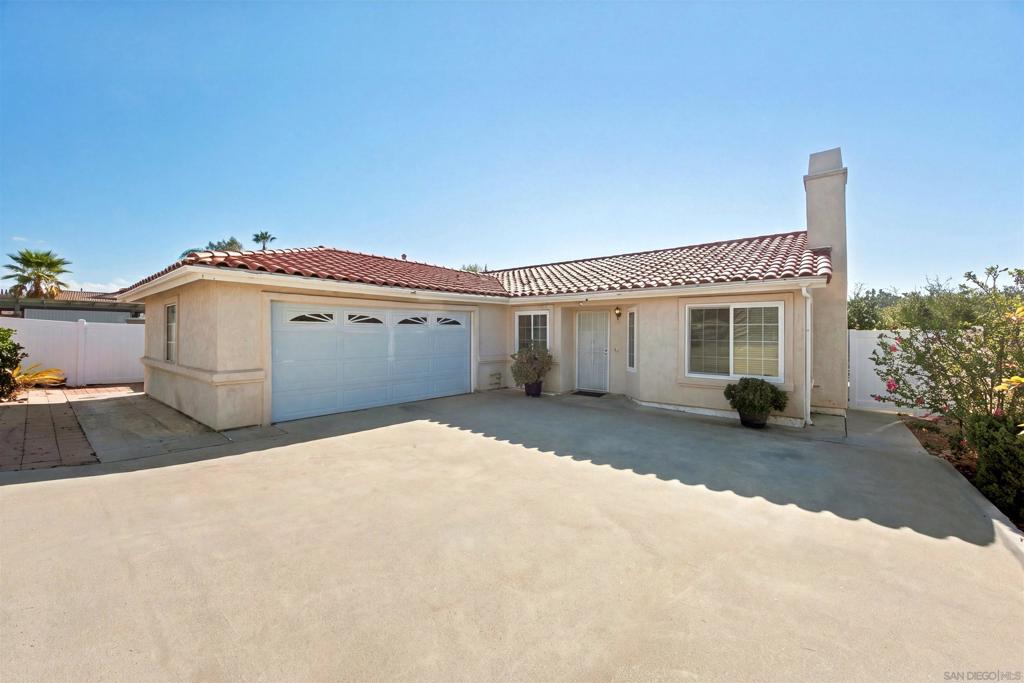 1375 Oak Hill