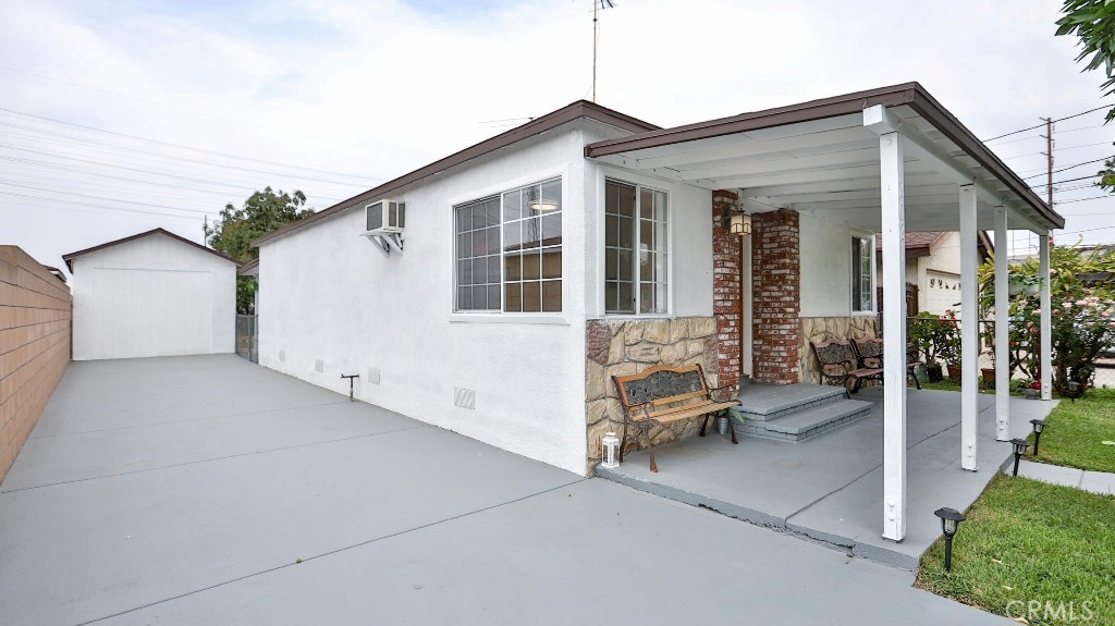 12021 Newmire Avenue