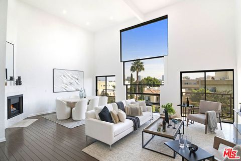 Photo of 1059 S Shenandoah Street #304, Los Angeles, CA 90035 (MLS # 26828475)