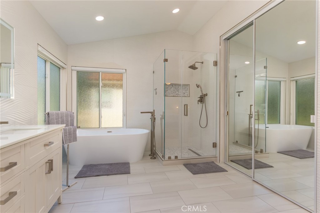 Campus Hills (Classic) (341) - Residential Lease