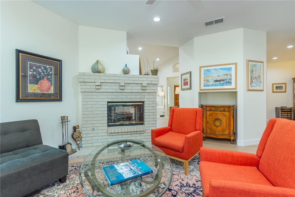 Campus Hills (Classic) (341) - Residential Lease