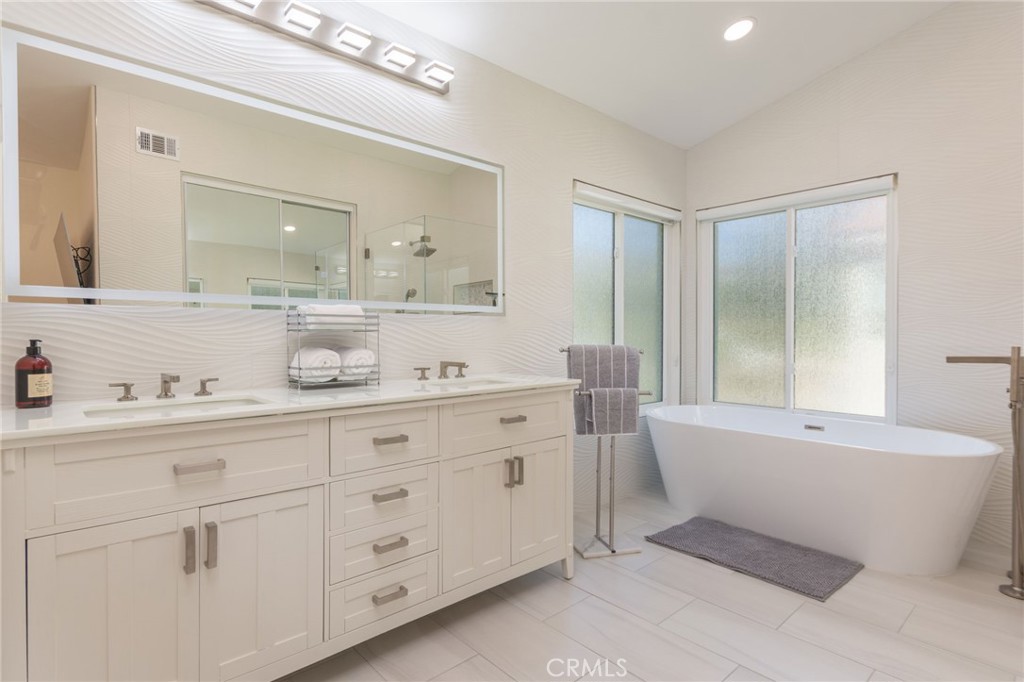 Campus Hills (Classic) (341) - Residential Lease