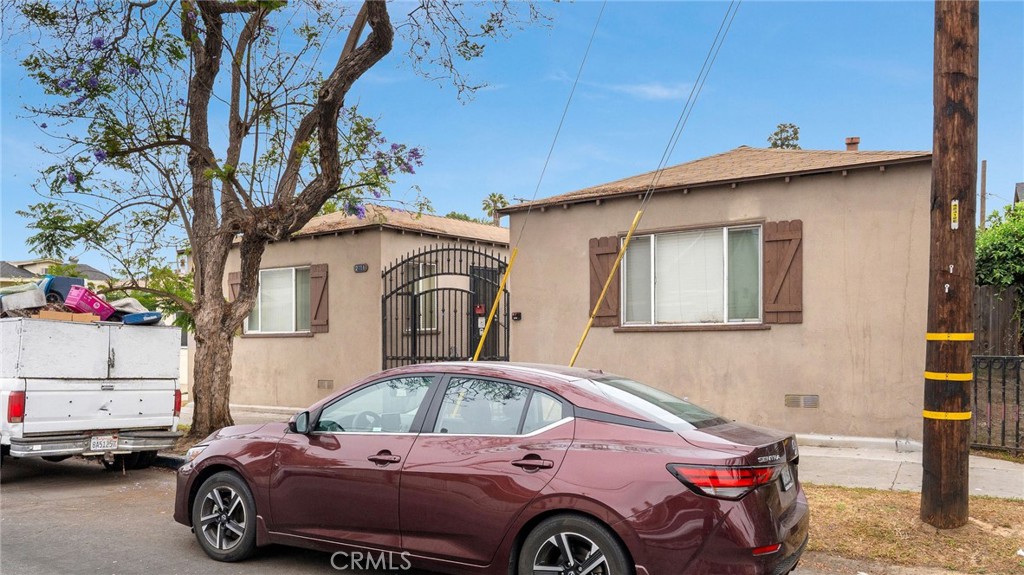 We are proud to present a prime multifamily investment opportunity located in the heart of the vibrant Zaferia Design District. This well-positioned asset offers unbeatable access to local staples such as Joe Jost’s, the Traffic Circle, Recreation Park, and more. The property features a desirable unit mix consisting of one spacious 2-bedroom/1-bath unit and four well-maintained 1-bedroom/1-bath units, appealing to a broad and stable tenant base. Financial performance is strong, with a current CAP rate of 5.07% and a 11.62 GRM—both projected to improve to a 5.90% CAP and 10.52 GRM following scheduled rent increases. With five dedicated parking spaces and an unbeatable location, this property offers a rare blend of consistent income, future upside, and long-term value in one of Long Beach’s most dynamic neighborhoods.