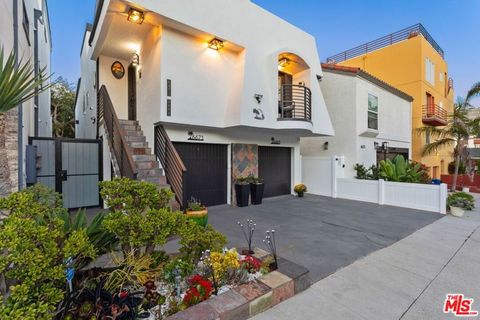 Photo of 6669 Vista Del Mar, Playa Del Rey, CA 90293 (MLS # 26636269)