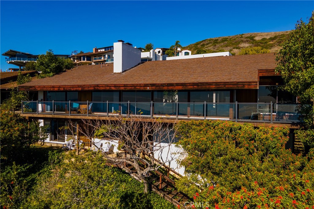 Victoria Highlands (VH) - Residential Lease