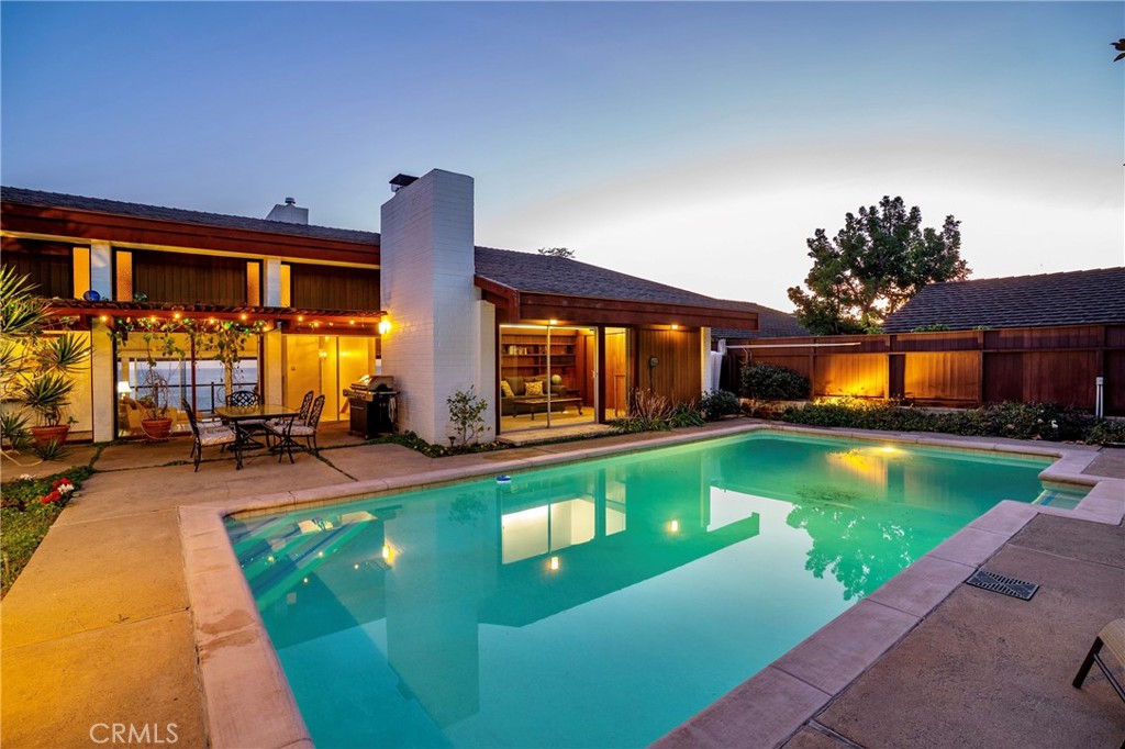 Victoria Highlands (VH) - Residential Lease