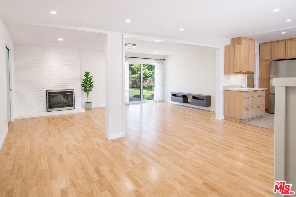 10550 Woldrich Street