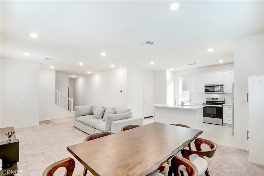 7394 Shorthorn Street