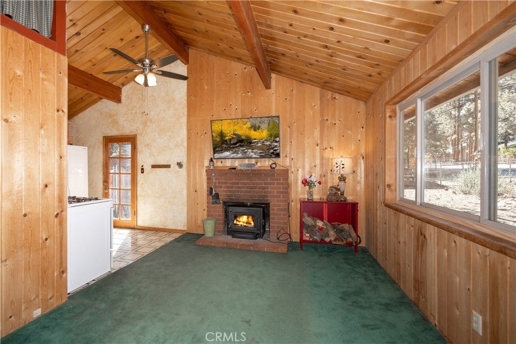 337 Holmes Lane