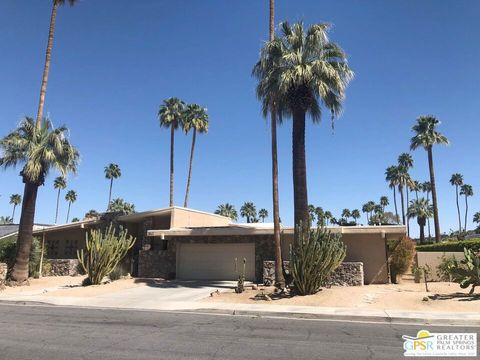 Photo of 2062 S Chico Drive, Palm Springs, CA 92264 (MLS # 26840281PS)