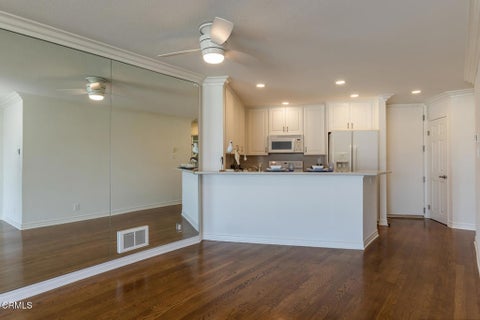 Tiny photo for 3101 Peninsula Road #218, Oxnard, CA 93035 (MLS # P1-28556)