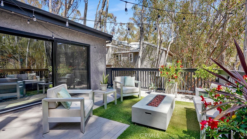 24946 Ravenswood
