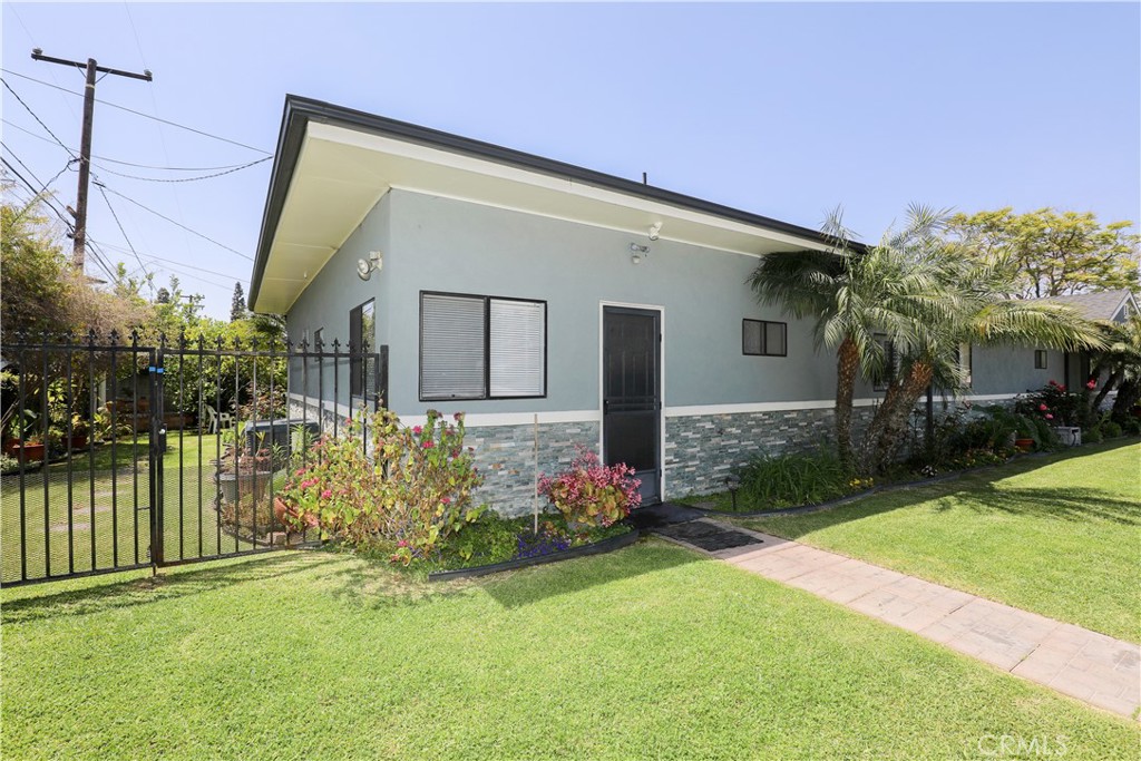 Sought after Mature neighborhood with green grass lush garden in this Whittier area.Charming 1 bedroom, 1 bath apartment attached to a private residence with its own entrance. Enjoy a fully private living space with the only shared area being the laundry room, conveniently located at the entrance. Features wood-like flooring, wood shutters, and plenty of windows for abundant natural light. Includes a small enclosed side yard exclusively for this unit and ample parking. All utilities included (except Wi-Fi). Prime location within walking distance to Starbucks and quick access to the 605 freeway.