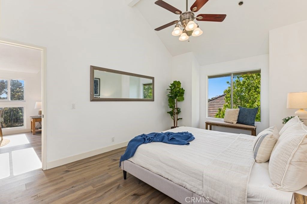 listing image 130722848003279264859
