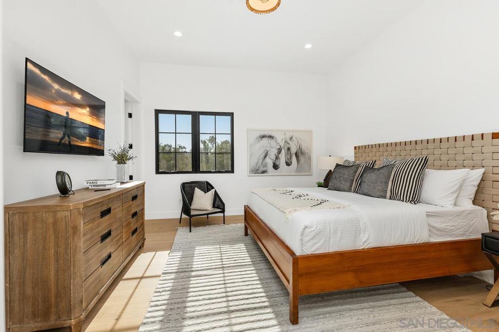 Rancho Santa Fe - Residential