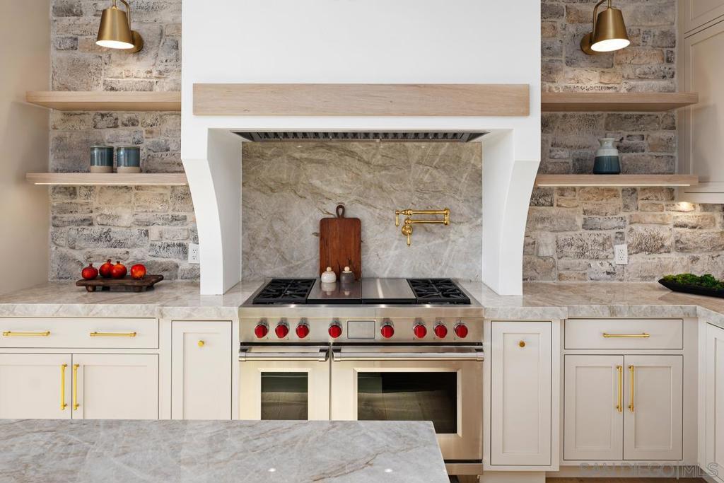 Rancho Santa Fe - Residential