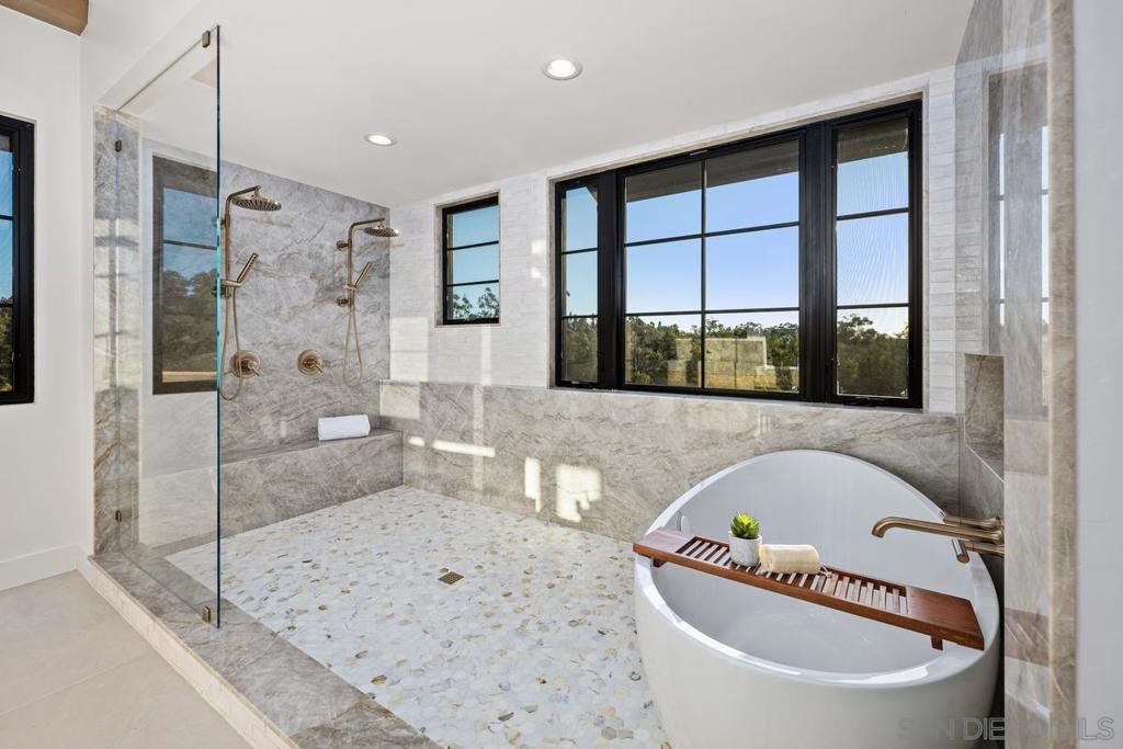 Rancho Santa Fe - Residential