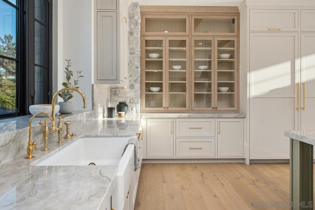 Rancho Santa Fe - Residential