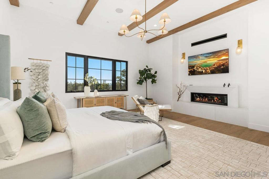 Rancho Santa Fe - Residential