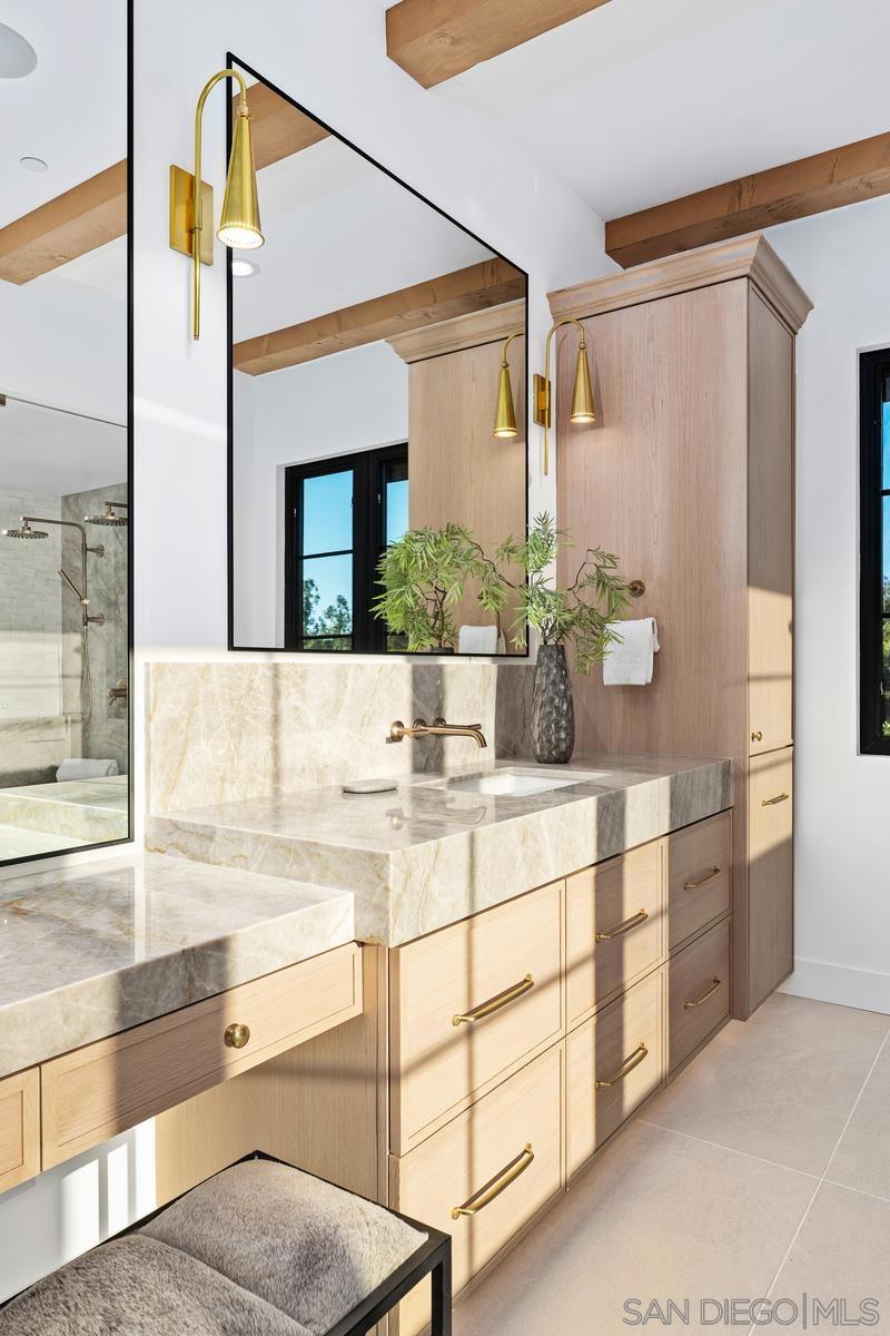 Rancho Santa Fe - Residential