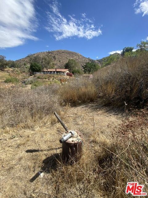 Photo of 0 Crest Road, Colton, CA 92324 (MLS # 25602325) Photo of 0 Crest Road, Colton, CA 92324 (MLS # 25602325)