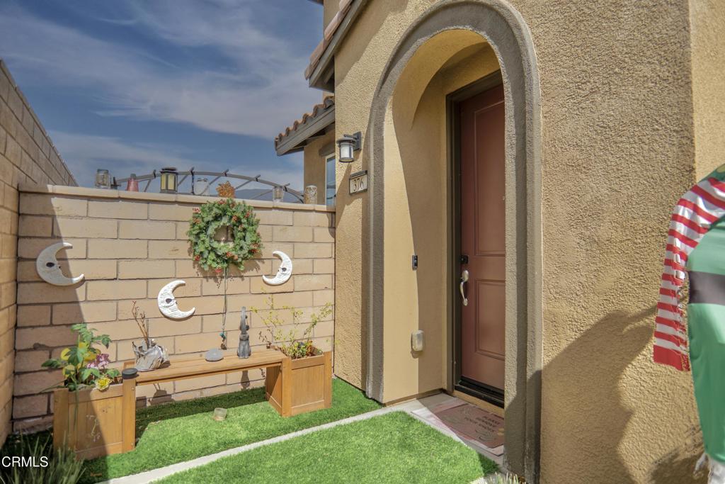 376 Fuerte Drive