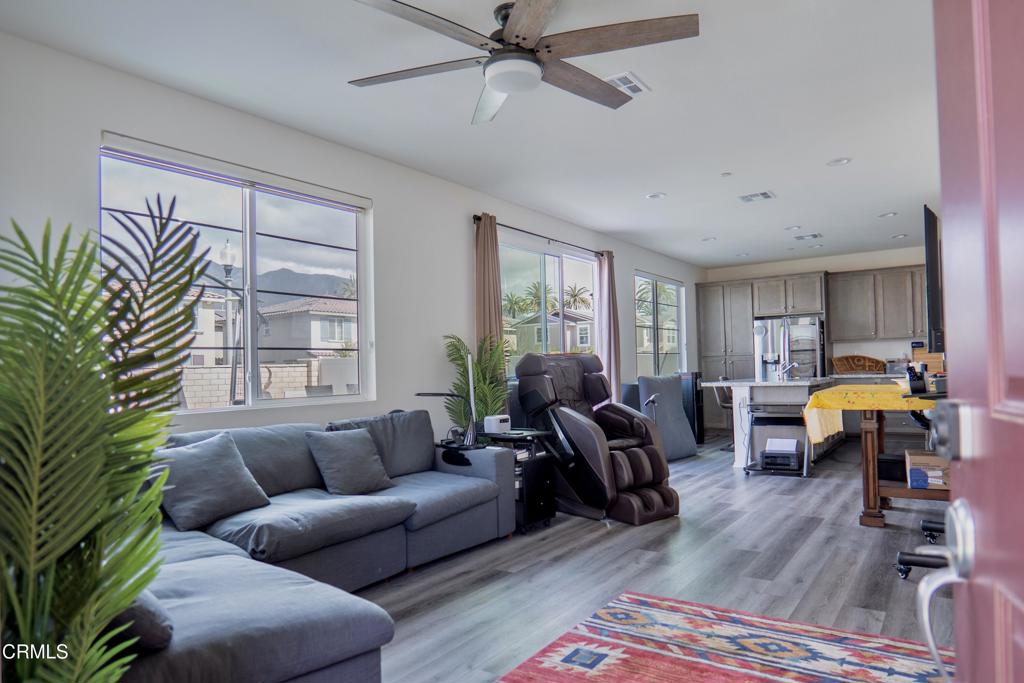 376 Fuerte Drive