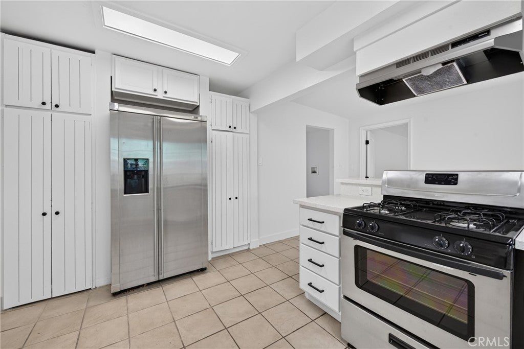3731 W 118th