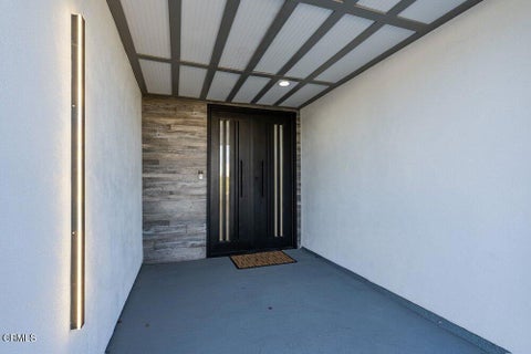 Tiny photo for 2431 Victoria Avenue, Oxnard, CA 93035 (MLS # V1-37806)