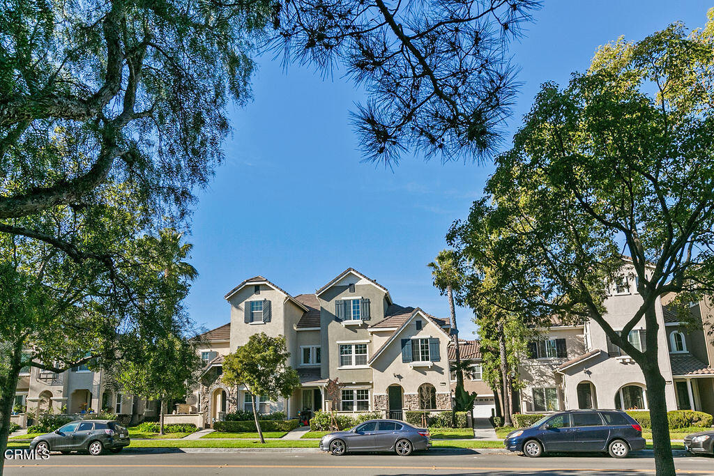 Village at the Park - 5486 - Residential Lease