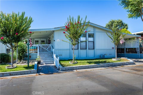 Photo of 113 Via San Miguel, Paso Robles, CA 93446 (MLS # NS26159064)