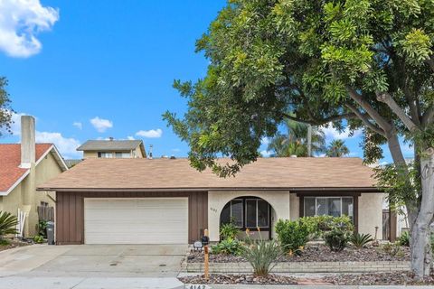 Photo of 4142 Galbar St St, Oceanside, CA 92056 (MLS # 250041877SD)