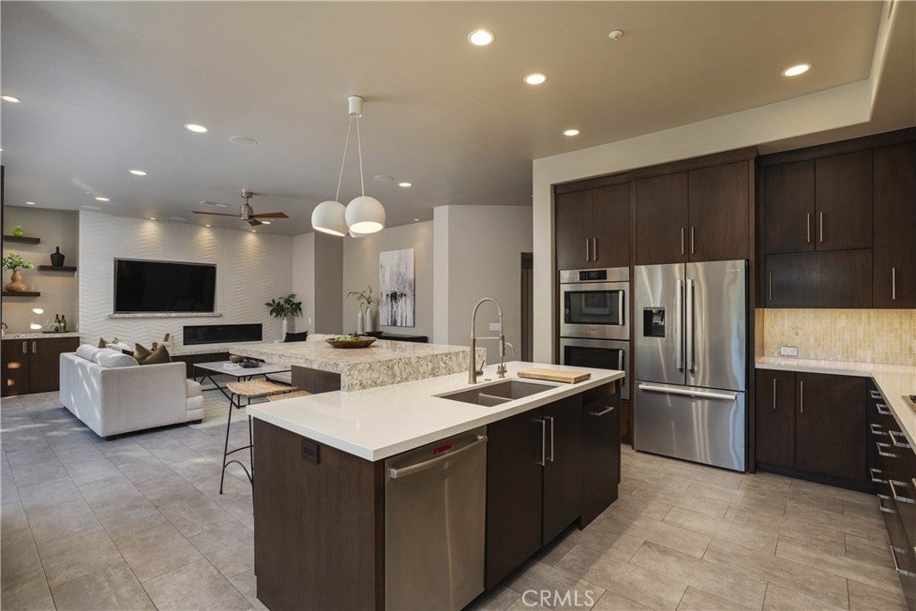 23449 Sandstone, Mission Viejo CA 92692 - Photo 8