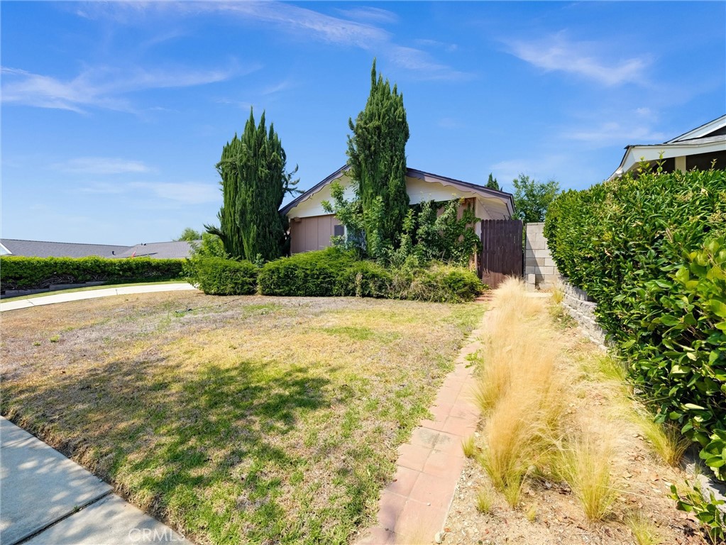 1347 Edgefield Street
