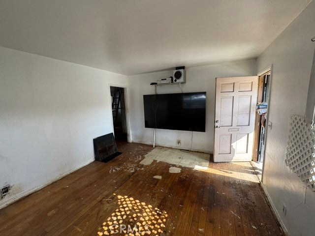 16519 La Salle 2