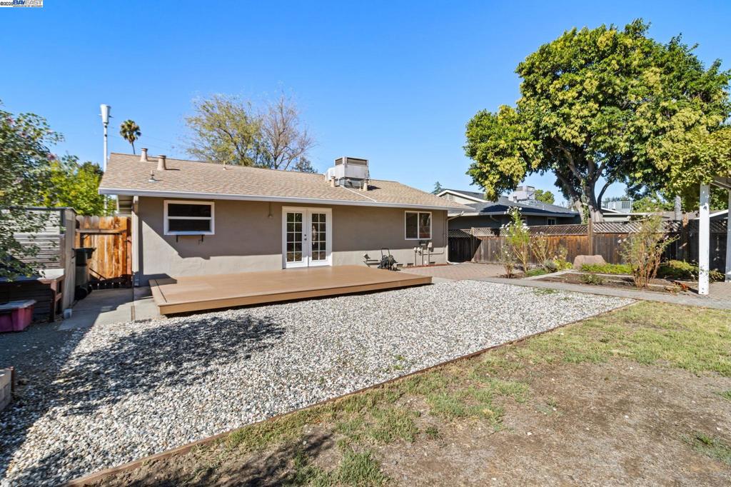SPRINGTOWN - Residential