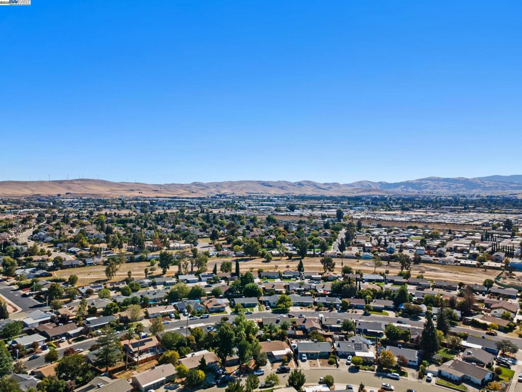 SPRINGTOWN - Residential