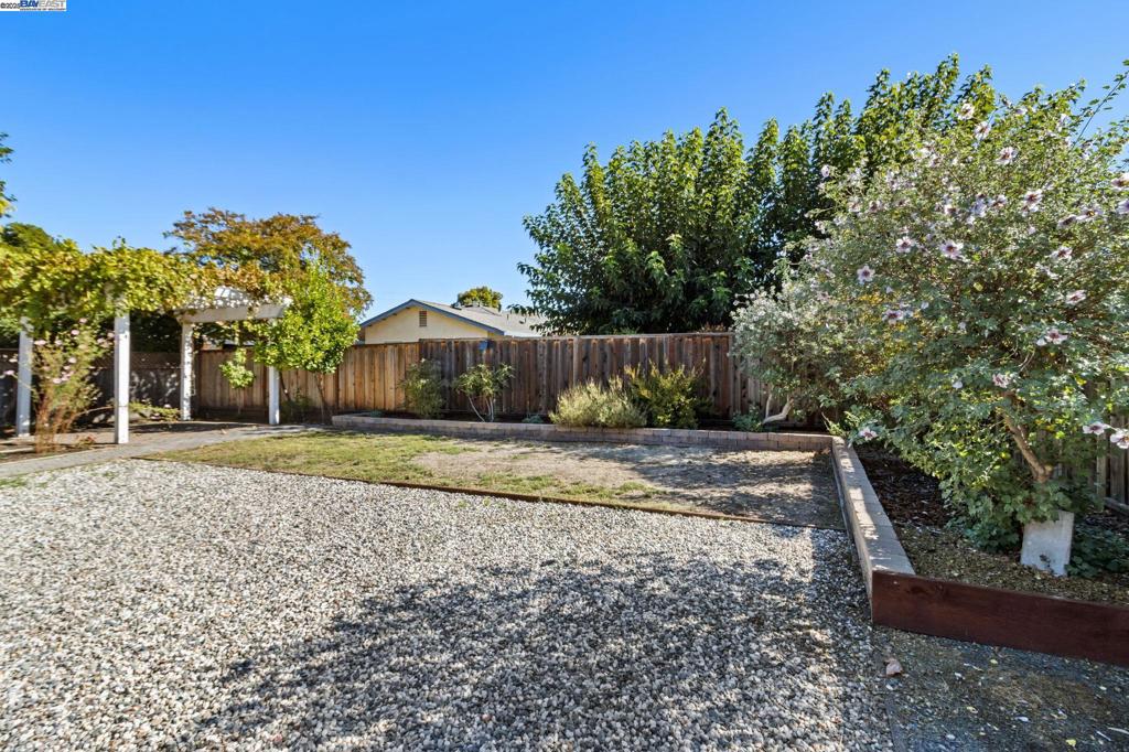 SPRINGTOWN - Residential