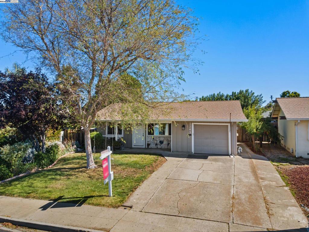 SPRINGTOWN - Residential